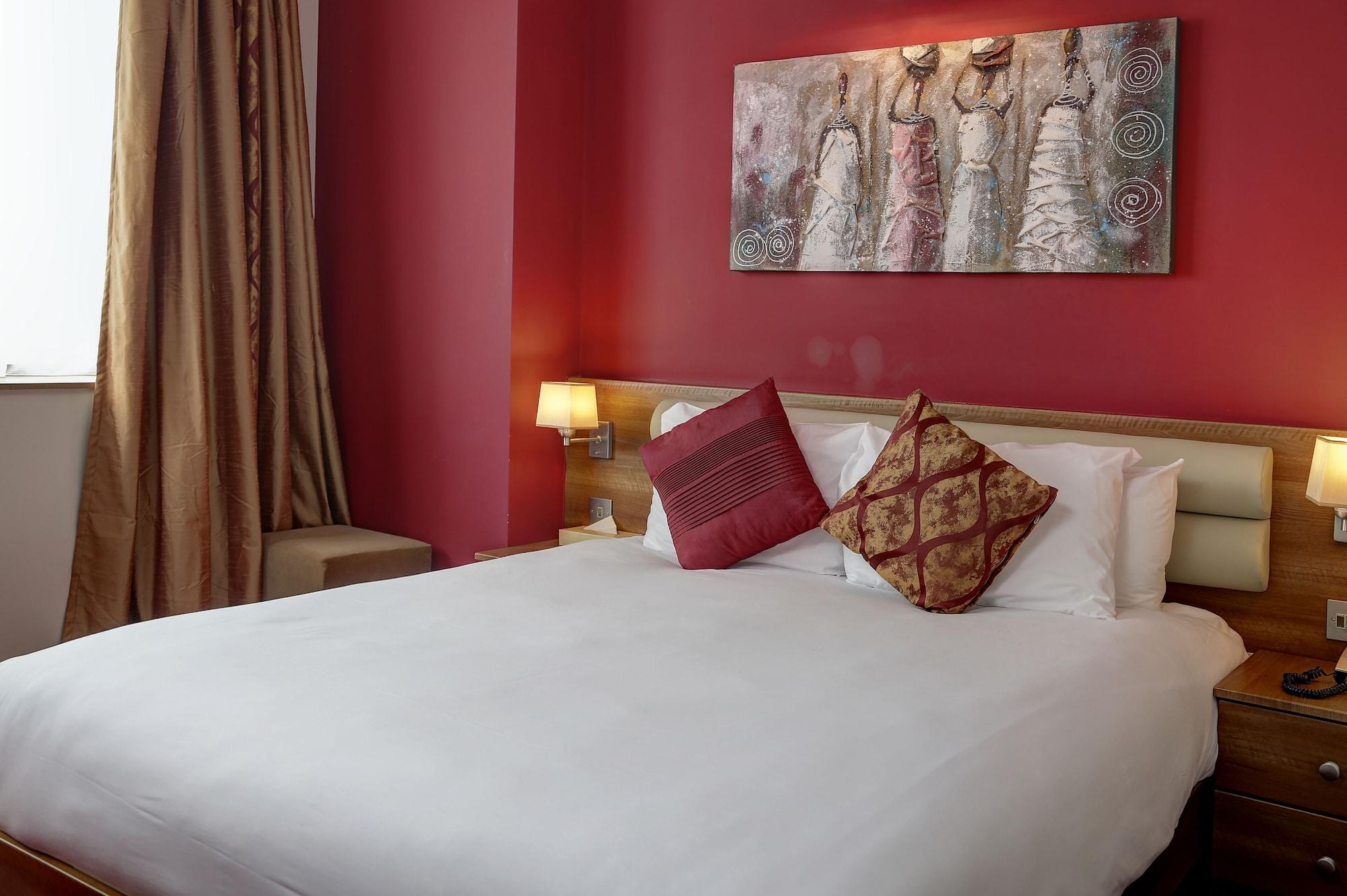 Airlink Hotel Хейс Экстерьер фото